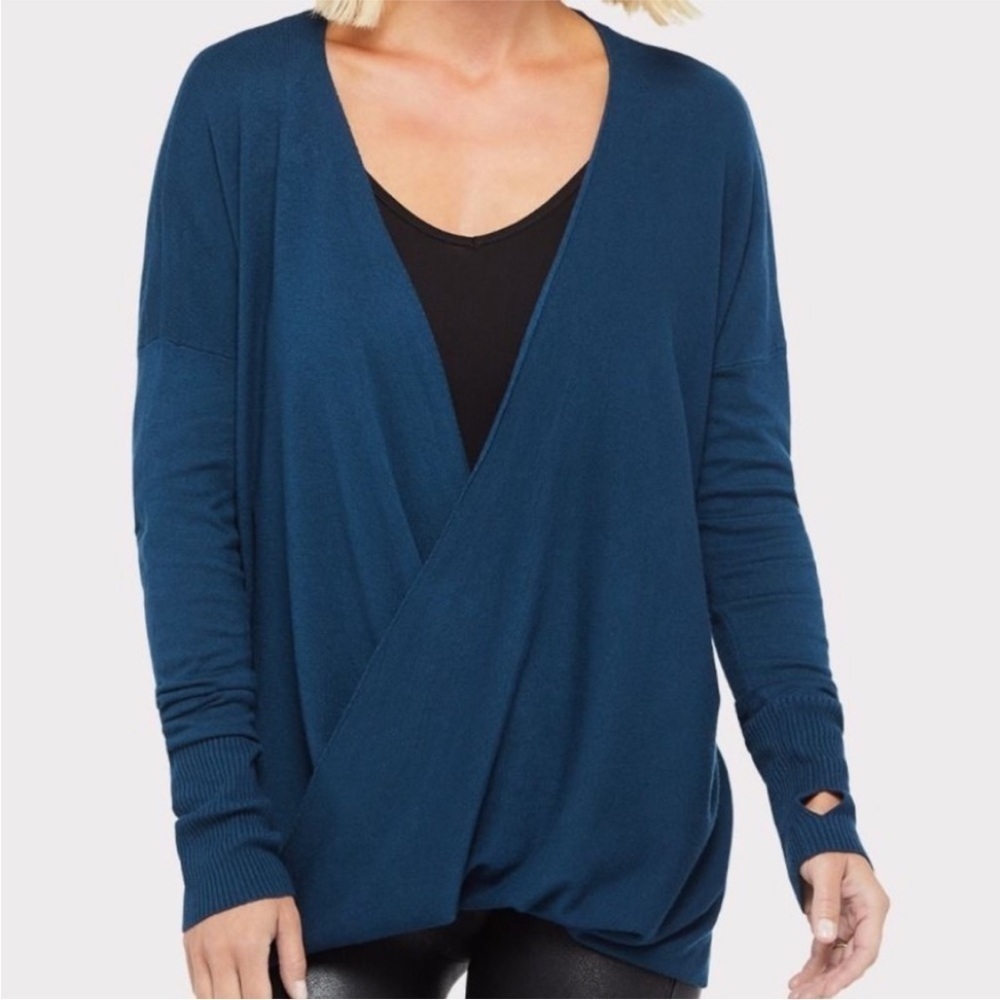 Evereve NWT Lovestitch Cross Front Pullover Dark Saphire Slouchy Medium E40